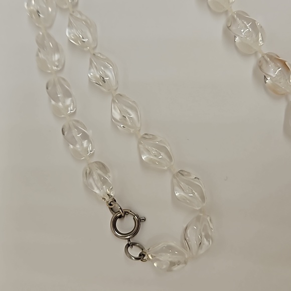 Sarah Cov Necklace Coventry Holday Beads ICE 1975 Twisted Oval Plastic Beads - Picture 2 of 10